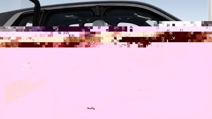 奢華新境界 勞斯萊斯庫(kù)里南限量首發(fā)現(xiàn)車的動(dòng)態(tài)影像視覺(jué)創(chuàng)意設(shè)計(jì)